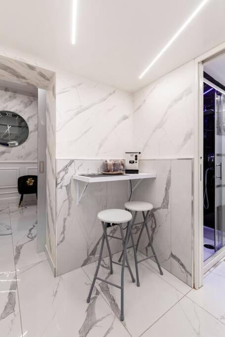 Couette-café Samm San Gregorio Armeno *